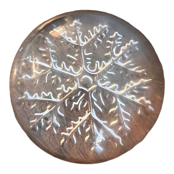 Vtg CRISTAL Clear Dome Leaded Crystal Snowflake Paper Weight 3 1/2" Made France - Picture 3 of 6